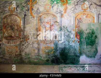 Blick auf die Fresken der Carmine Kirche in Erice Stockfoto