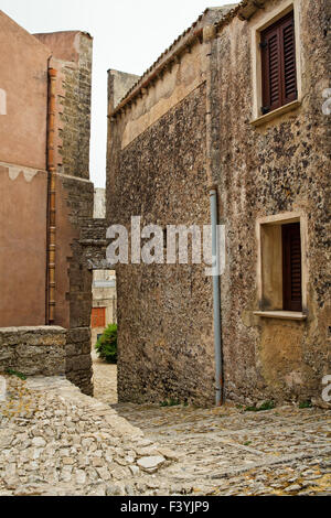 Blick auf Erice Gasse. Erice die Stadt der 100 Kirchen, Trapani Stockfoto