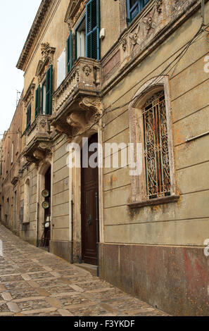 ERICE, Italien - AUGUST 05: Ansicht von Erice Straße. Erice die Stadt der 100 Kirchen am 5. August 2015 Stockfoto