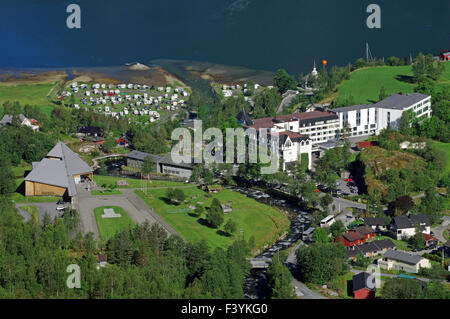 Blick über das Dorf geiranger Stockfoto