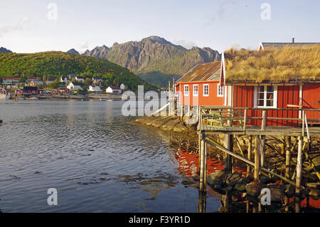 Rorbuer in Twilight Stimmung Stockfoto