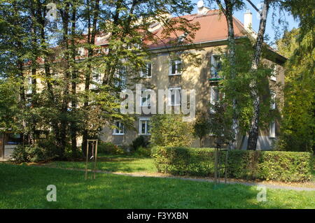 Nowa Huta, Stadtteil von Krakau. Wohngebiet komplexe Osiedle Wandy, Baujahr 1949-51. Stockfoto