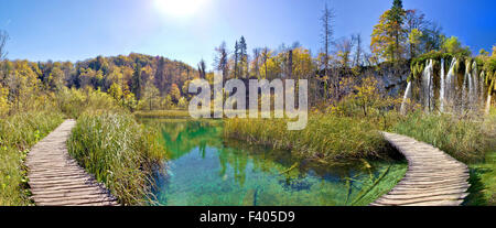 Tolle Promenade durch Plitvicer Seen Stockfoto