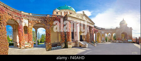 Mirogoj-Friedhof-monumentalen Arkaden-panorama Stockfoto