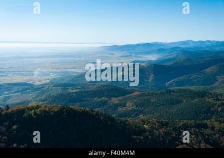 Frankreich, Bas Rhin (67), Thannenkirch, Vogesen und Rheinebene (Luftbild) / / Bas Rhin (67), Thannenkirch, massiv Vos Stockfoto