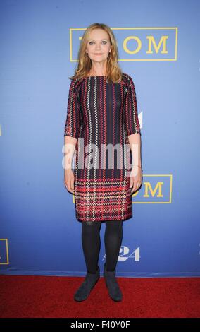 Los Angeles, CA, USA. 13. Oktober 2015. Joan Allen im Ankunftsbereich für Zimmer Premiere, Pacific Design Center in West Hollywood, Los Angeles, CA 13. Oktober 2015. Bildnachweis: Elizabeth Goodenough/Everett Collection/Alamy Live-Nachrichten Stockfoto