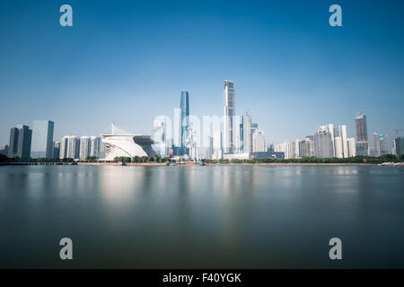 Guangzhou-Skyline tagsüber Stockfoto