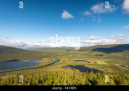 Ansicht von Kvikkjokk, Fluss und Bergen, Tarraätno Sarek Nationalparks, Kvikkjokk, Laponia, Norrbotten Lappland Stockfoto