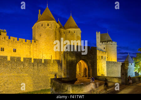 Porte Narbonnaise, Cité de Carcassonne, Languedoc-Roussillon, Frankreich Stockfoto