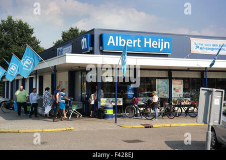 Der Supermarkt Albert Heijn in den Niederlanden Stockfoto