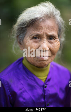 eine Frau nr Phong Nha, Provinz Quảng Bình, Vietnam Stockfoto