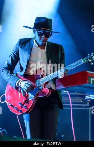 Sinkane beim Womad Charlton Park, Malmesbury, England, UK. 25. Juli 2015 Stockfoto