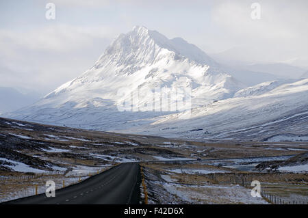 Entlang der Kreis Straße Nr. 1 Stockfoto