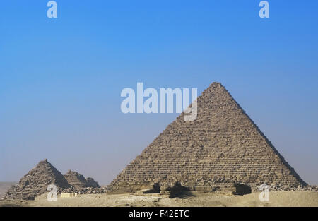 Ägypten. Die große Pyramide von Giza rief die Pyramide des Mykerinos, die kleinste der drei Pyramiden. Grab von der vierten Dynastie ägyptischen Pharao Mykerinos. 26. Jahrhundert v. Chr. altes Königreich. Stockfoto