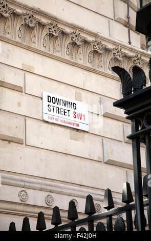 Downing Street SW1 Zeichen - Whitehall - London-UK Stockfoto