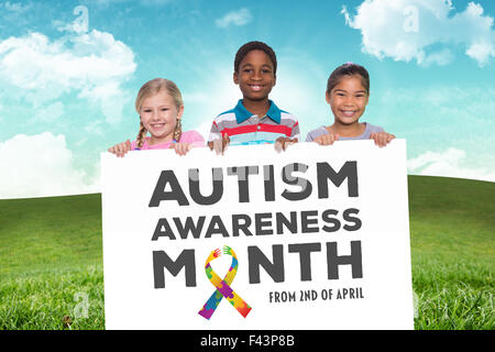 Zusammengesetztes Bild der Grundschule Schüler lächelnd Stockfoto