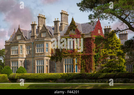 Garten am Muckross House in der Nähe von Killarney, County Kerry, Irland Stockfoto