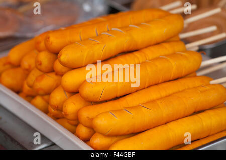 Japanische Wurst Hotdog orange Stockfoto