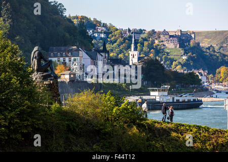 Loreley-Meerjungfrau-Statue in der Hafen-Mole, Rheinauhafens in St. Goar, Oberes Mittelrheintal Stockfoto