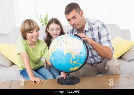 Familie Welt erkunden Stockfoto