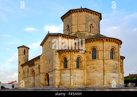 Die Kirche von San Martin de Tours in Fromista, Kastilien und León, Spanien Stockfoto