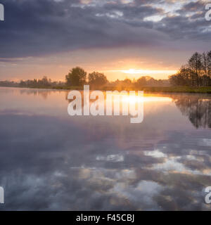 Morgen bin Hunte Fluss Stockfoto