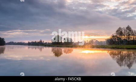 Morgen bin Hunte Fluss Stockfoto