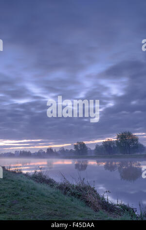 Morgen bin Hunte Fluss Stockfoto