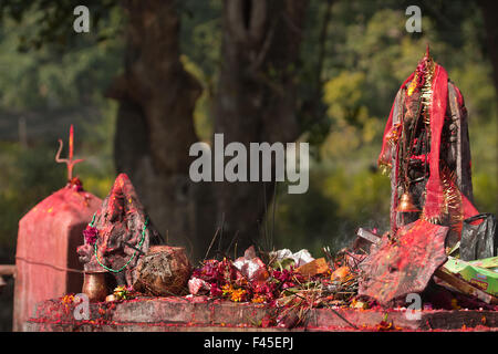 Hindu-Tempel bei Maggy Festival in Bardia, Nepal Stockfoto