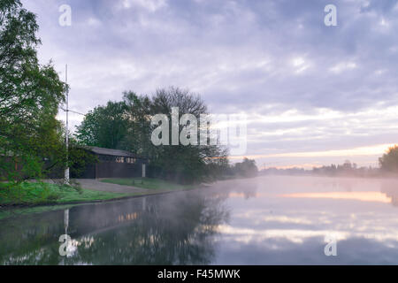 Morgen bin Hunte Fluss Stockfoto