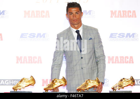 Cristiano Ronaldo erhält seinen vierten Golden Boot Award in Folge als das höchste Ziel Scorer der europäischen Ligen im Palace Hotel in Madrid, Spanien. 13. Oktober 2015. Stockfoto