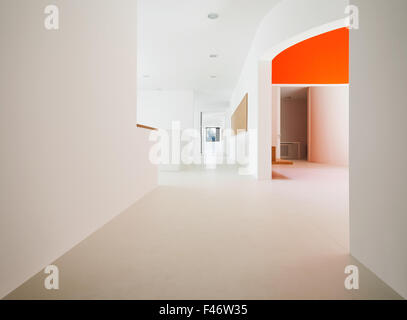 neue Architektur, Interieur, Blick vom Flur Stockfoto