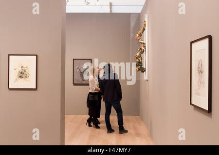 London, UK. 14. Oktober 2015. Kunst-Fries im Regents Park in London Kredit fair: Alessio Paratore - News/Alamy Live News Stockfoto