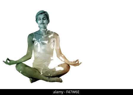 Zusammengesetztes Bild Fit Frau Yoga machen Stockfoto