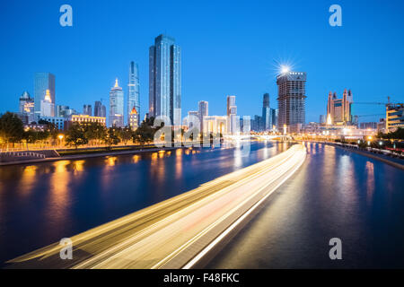 Tianjin in der Nacht Stockfoto