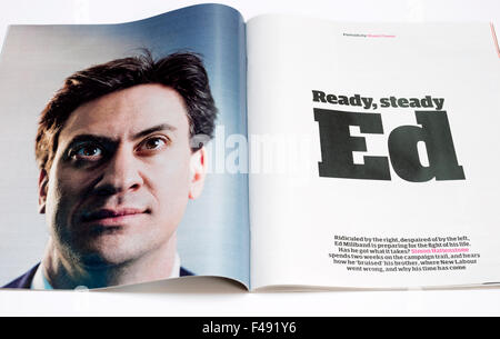 Ed Miliband der dann Labour-Chef Interview im Guardian Magazin vor den Parlamentswahlen 2015 Stockfoto