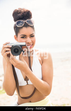 Hübsche Hipster im Bikini unter Bild Stockfoto
