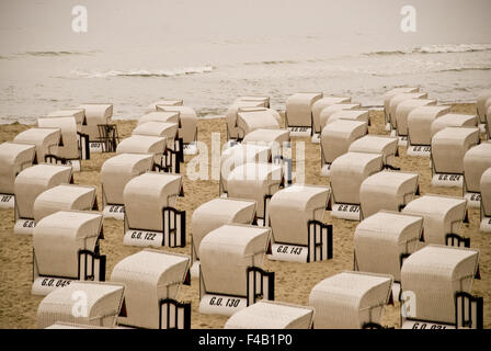 Liegen am Strand Stockfoto