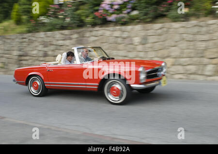 South Tyrol klassische Cars MERCEDES BENZ 280 SL Stockfoto