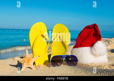 Lustige neue Jahr Urlaub am Meer. Weihnachten Reisen in tropische Länder Stockfoto