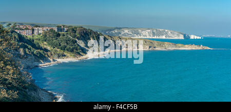 Ein Blick auf die Küste an der Durlston Head, Swanage, Dorset, Großbritannien. 2. Oktober 2015 übernommen. Stockfoto