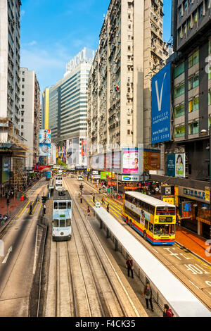 HONG KONG - März 03: Weitwinkel-Blick auf die Straße am 3. März 2013 in Hongkong. Mit einer Landmasse von 1.104 km und eine populatio Stockfoto