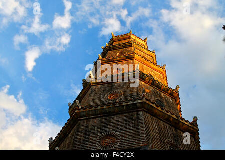 Thien Mu Pagode in Hue, Vietnam Stockfoto