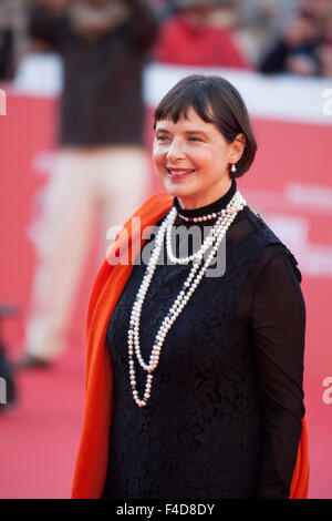 Rom, Italien. 16. Oktober 2015. Isabella Rossellini auf dem roten Teppich bei der 10. Filmfestival in Rom Stockfoto