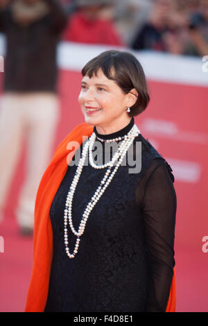 Rom, Italien. 16. Oktober 2015. Isabella Rossellini auf dem roten Teppich bei der 10. Filmfestival in Rom Stockfoto