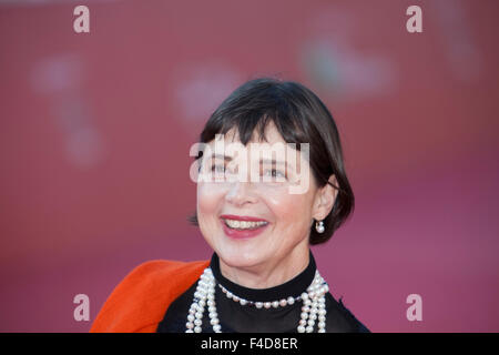 Rom, Italien. 16. Oktober 2015. Isabella Rossellini auf dem roten Teppich bei der 10. Filmfestival in Rom Stockfoto