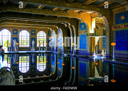 Die gefliesten Roman indoor Pool im Hearst Castle. Stil auf den Caracalla im antiken Rom C: 211-217 Stockfoto