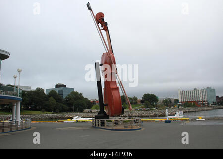 Die große Geige befindet sich bei der Marine terminal in Sydney, Nova Scotia Stockfoto