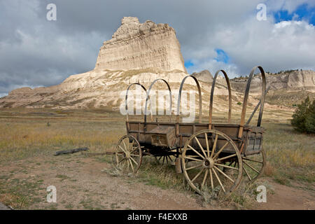 Scotts Bluff im heutigen Nebraska, hoch aufragenden 800 Fuß über die Prärie war die erste vertikale Landschaft Auswanderer auf dem Oregon-Tail gestoßen. (Großformatige Größen erhältlich) Stockfoto