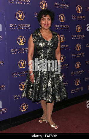 New York, USA. 15. Oktober 2015. Schauspielerin Phylicia Rashad besucht die DGA Honors Gala 2015 bei der DGA-Theater am 15. Oktober 2015 in New York City. Bildnachweis: Debby Wong/Alamy Live-Nachrichten Stockfoto